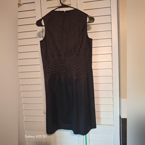 Theory Black Bodycon Tank Midi Dress Sz 6 - Picture 4 of 7